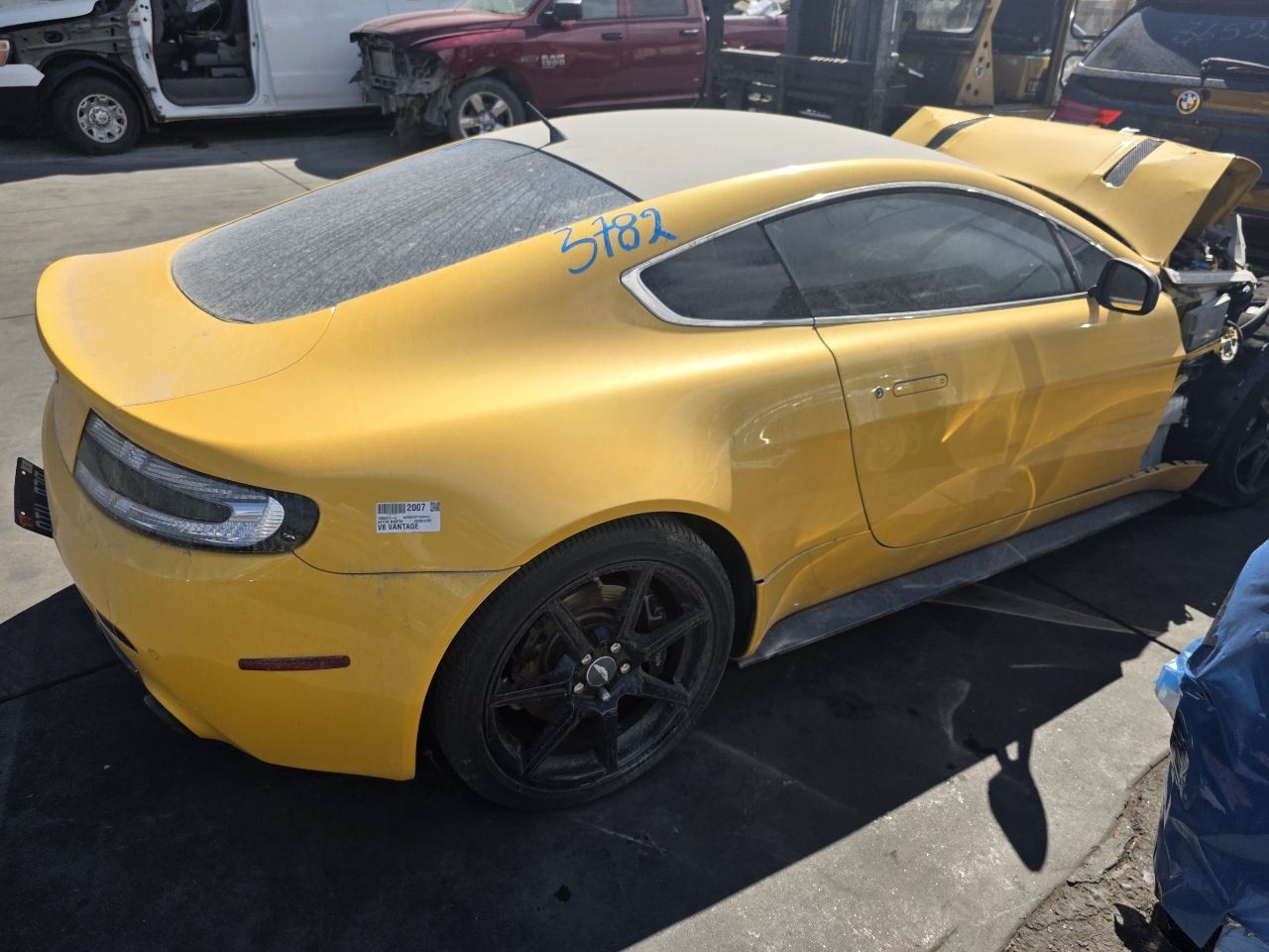 Aston Martin Vantage 2007 Right Wheel