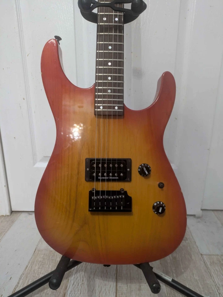 2001 Charvel Journeyman 电吉他 MIJ 日本进口 - 褪色樱桃 Sunburst — 第 4/4 张图片