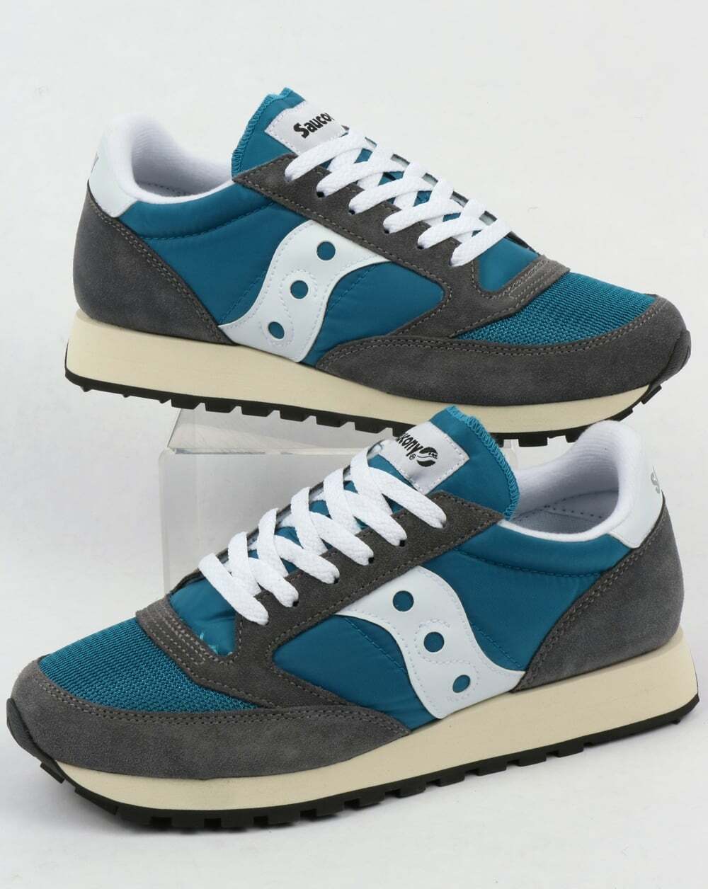 saucony trainers uk