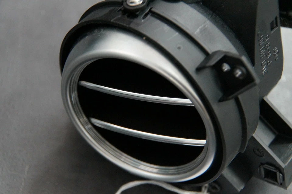 Rejilla de aire delantera derecha Air Jet 3W0819202B Bentley Continental Flying Track Foto 4 de 4