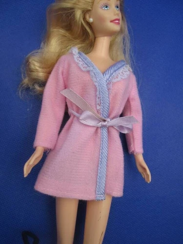 Vintage Barbie Clothes  ~❤️~ Pink Bathrobe Purple Tag #611