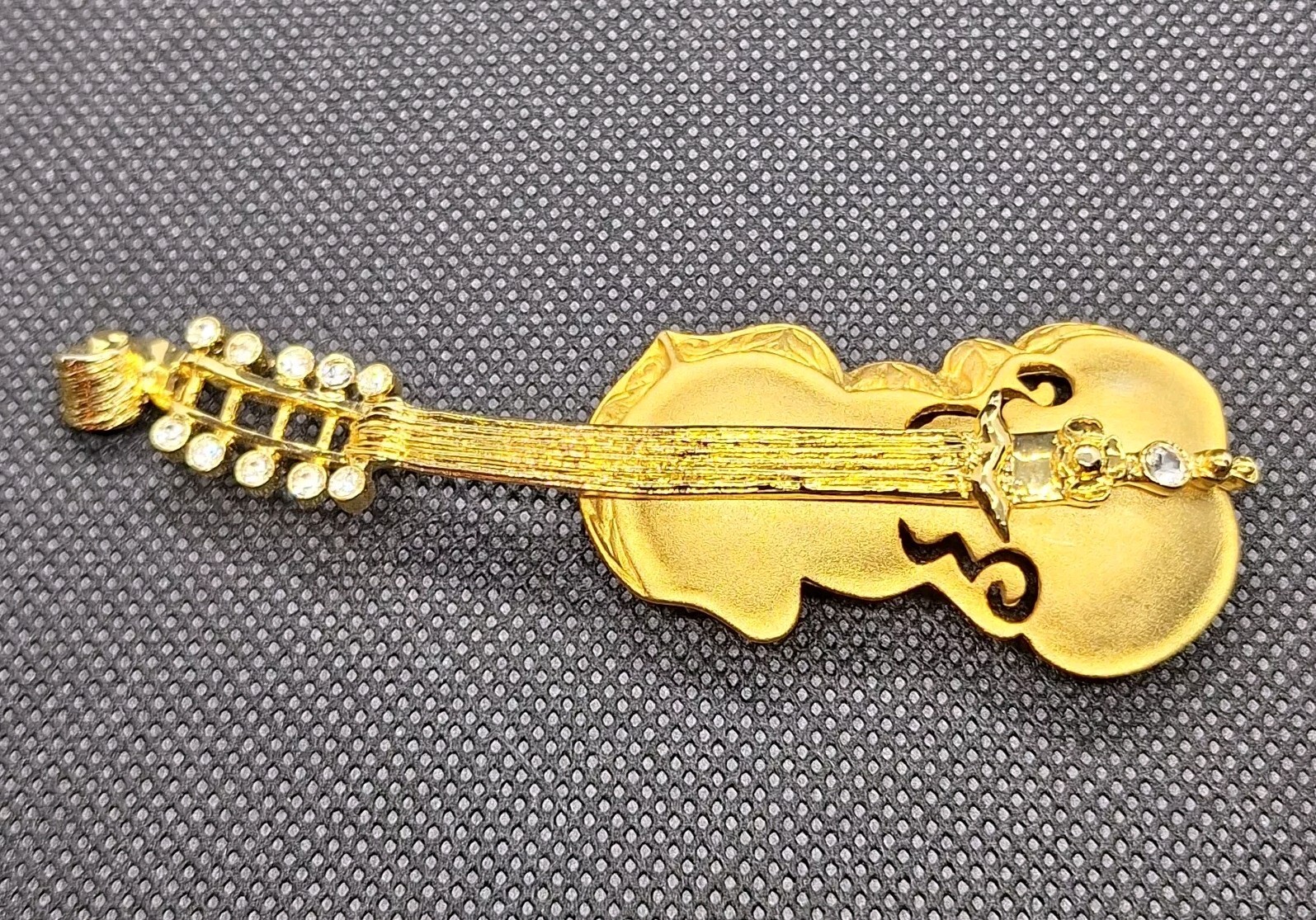 Tona String Instrument Rhinestone Gold Brooch-Vio… - image 9