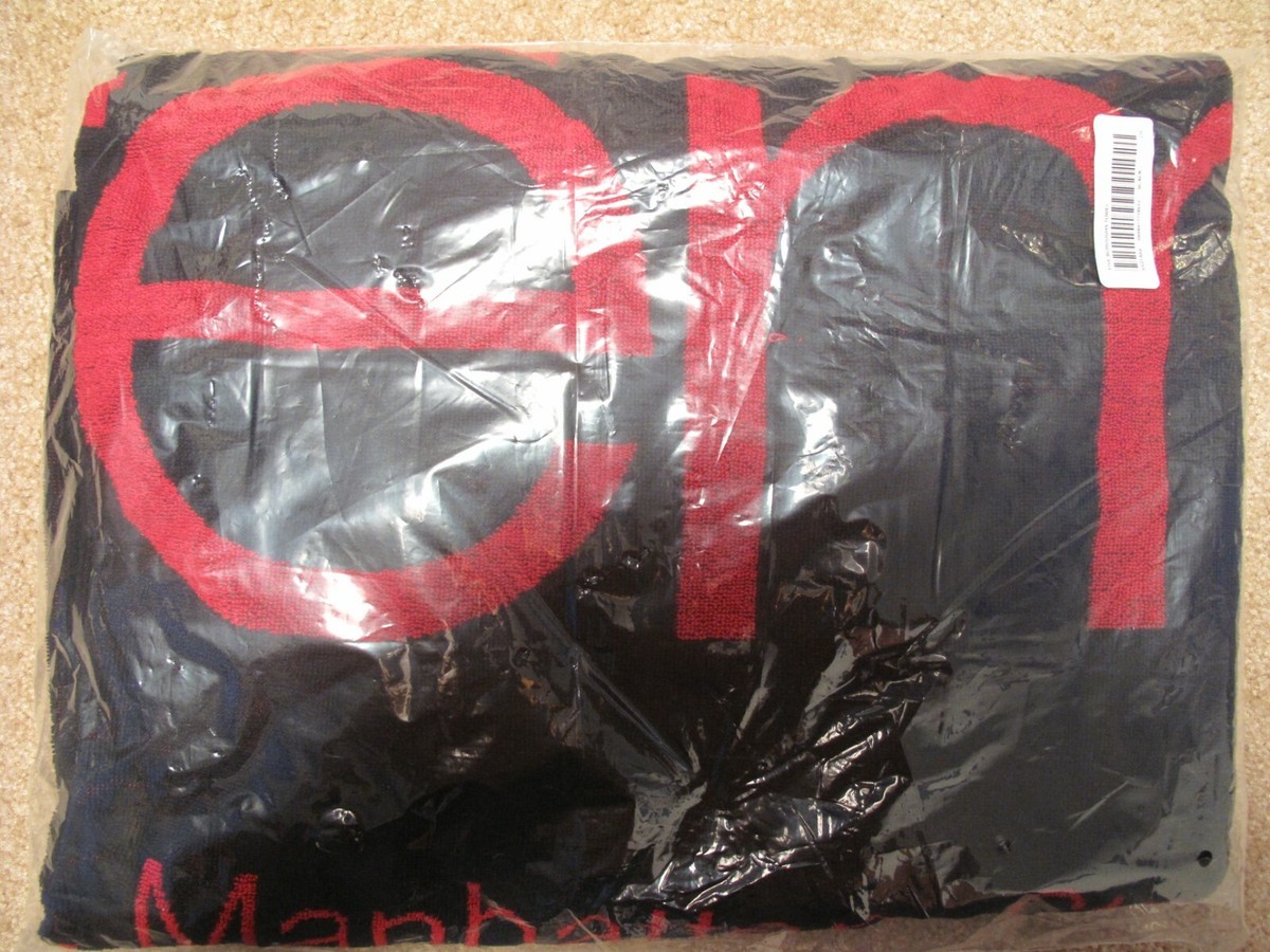 小物 Supreme Five Boroughs Towel
Black Supreme Five Boroughs Towel (SS21) - $68
