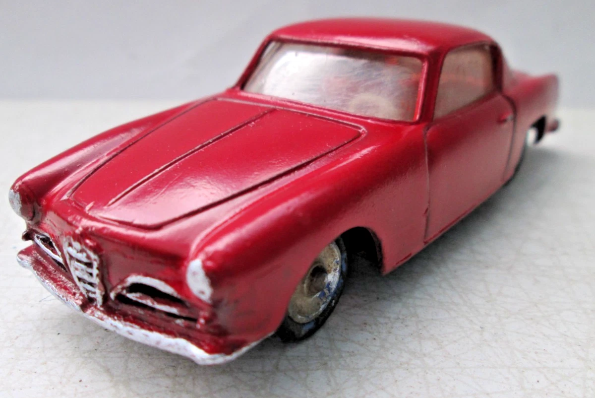 Dinky Toys Alfa Romeo Coupe 24 J – Bicolore Rouge Et Noir – échelle 1:43 – Rare