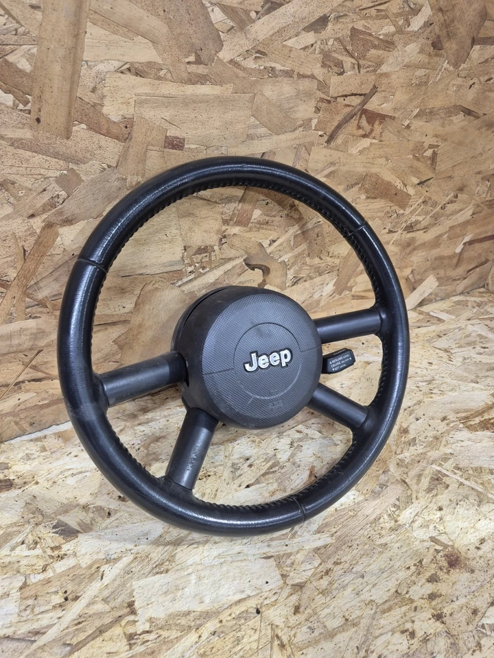 Jeep JK Wrangler OEM Steering Wheel 2007 2008 2009 2010 2011 Complete w/Horn - Image 4 of 4