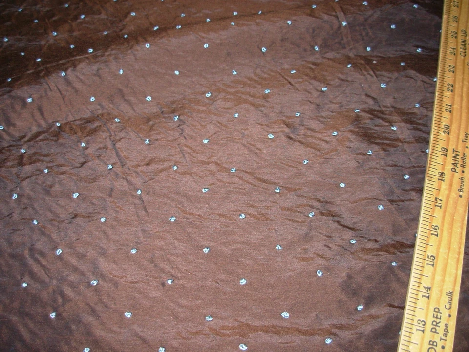 TELA DE TAPICERÍA DE CORTINAS BORDADA A LUNARES DE SEDA SINTÉTICA DE 4 YARDAS POR MENOS Foto 3 de 4