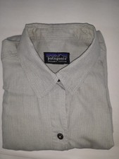 Patagonia Organic Cotton Women's Gray Long Sleeve Button Front Shirt