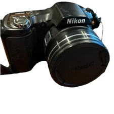 Nikon COOLPIX L100 10.0MP Digital Camera - Black Tested Works Uses AA Batteries