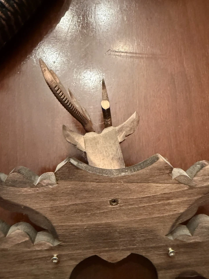 Schneider Vintage Black Forest 8-Day Hunter-Style Cuckoo Clock Working - Image 3 of 4