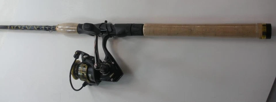 Penn 1518041 BTLIII1000661L BattleIII 6Ft 6" 1pc Light Spinning Rod Reel Combo - Image 4 of 4