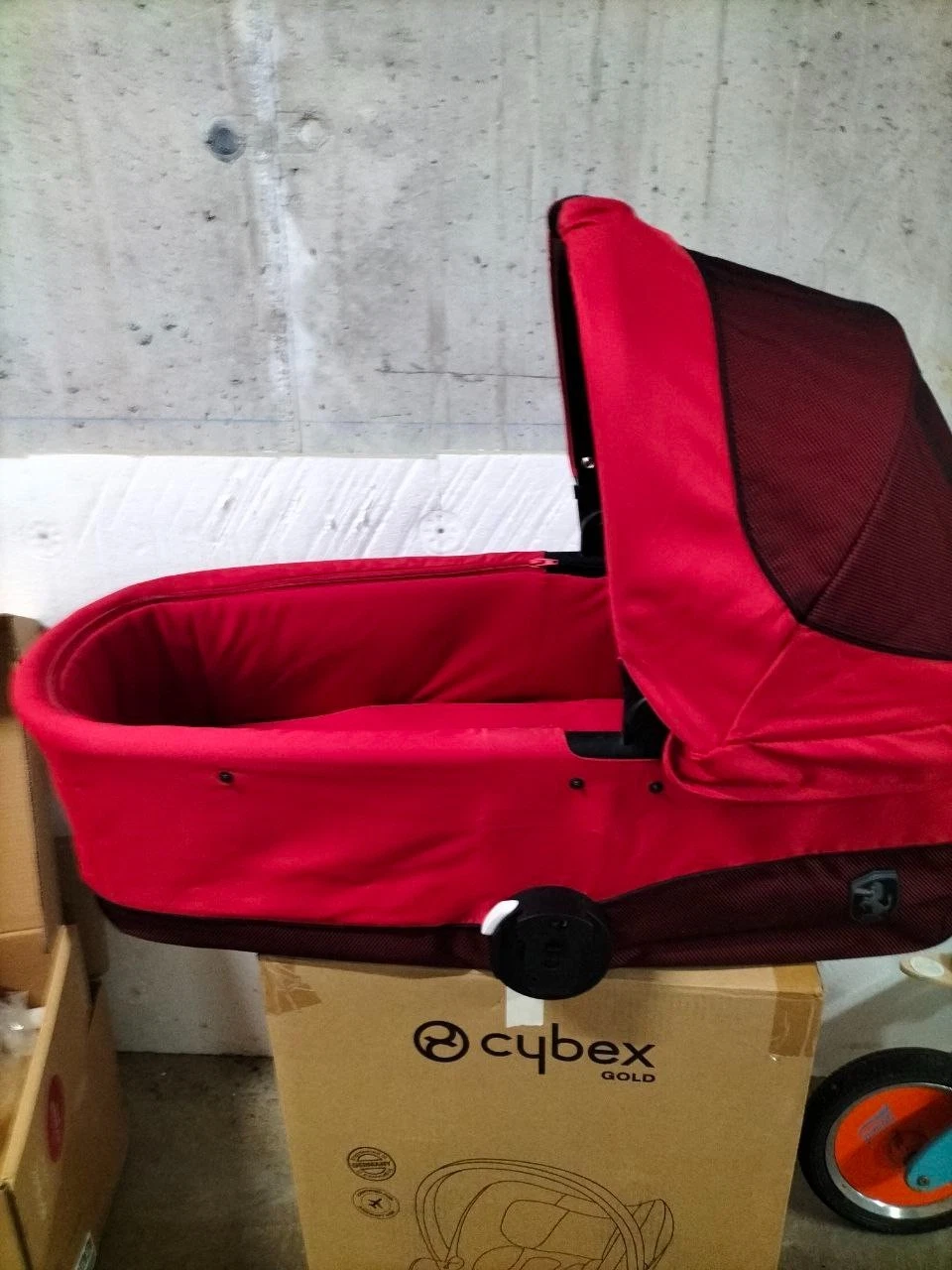 Cybex Gold COT S Navicella - Ed. Limited Ferrari Racing Red