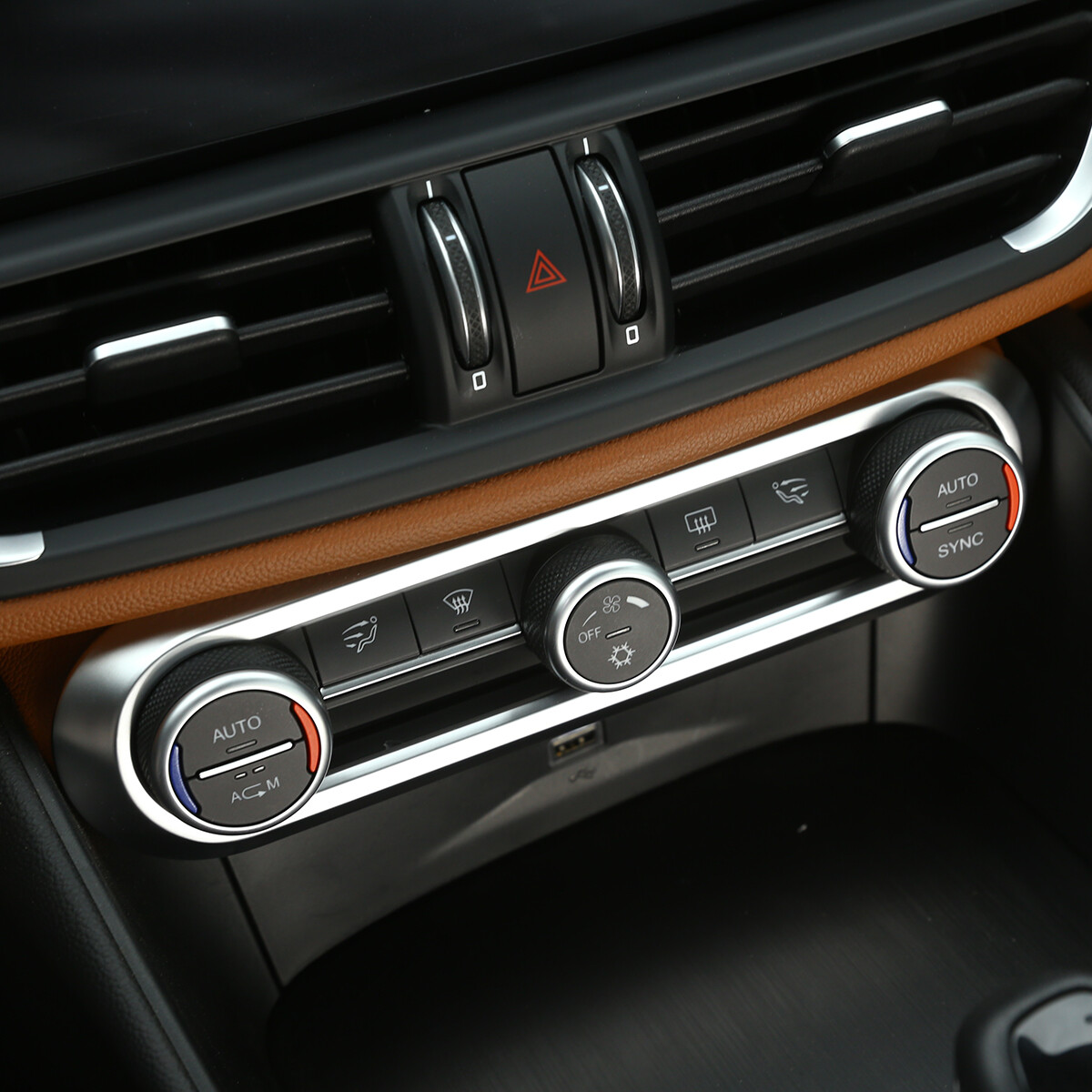 ABS Chrome Center Klimaanlage Verstellrahmen Trim für Giulia Stelvio 2017-2019