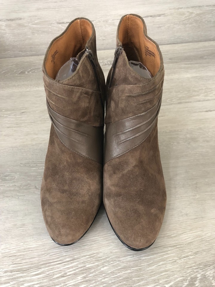 Sofft 1047323 Women's US 11M Brown Suede Leather Almond Toe Side Zip