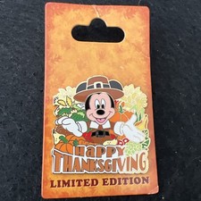 Disney DLR Happy Thanksgiving Mickey Mouse Pilgrim LE 3000 2009 Holiday