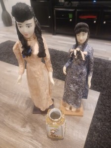 (2) Vintage Old Dolls With Vase