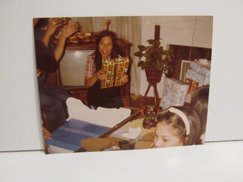 1980S VINTAGE FOUND PHOTOGRAPH COLOR ORIGINAL ART PHOTO AMERICANA GIFT SCENE PIC