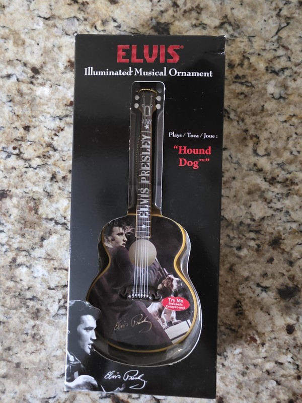 Elvis Presley Illuminated Musical Guitar Ornament NIB 