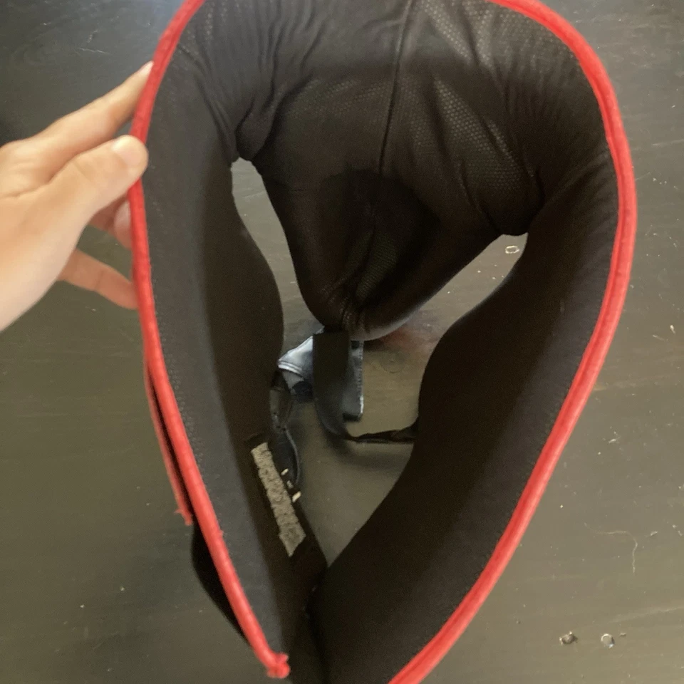 Equipo deportivo de contacto de boxeo Ringside No Foul protección de la ingle - YouthMedium (28"/34") Foto 2 de 4