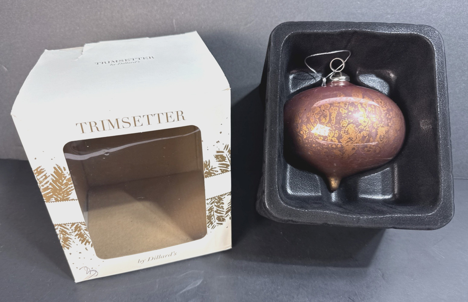 2016 Trimsetter by Dillard's Plum & Gold Glass Onion Christmas Ornament w/ Box