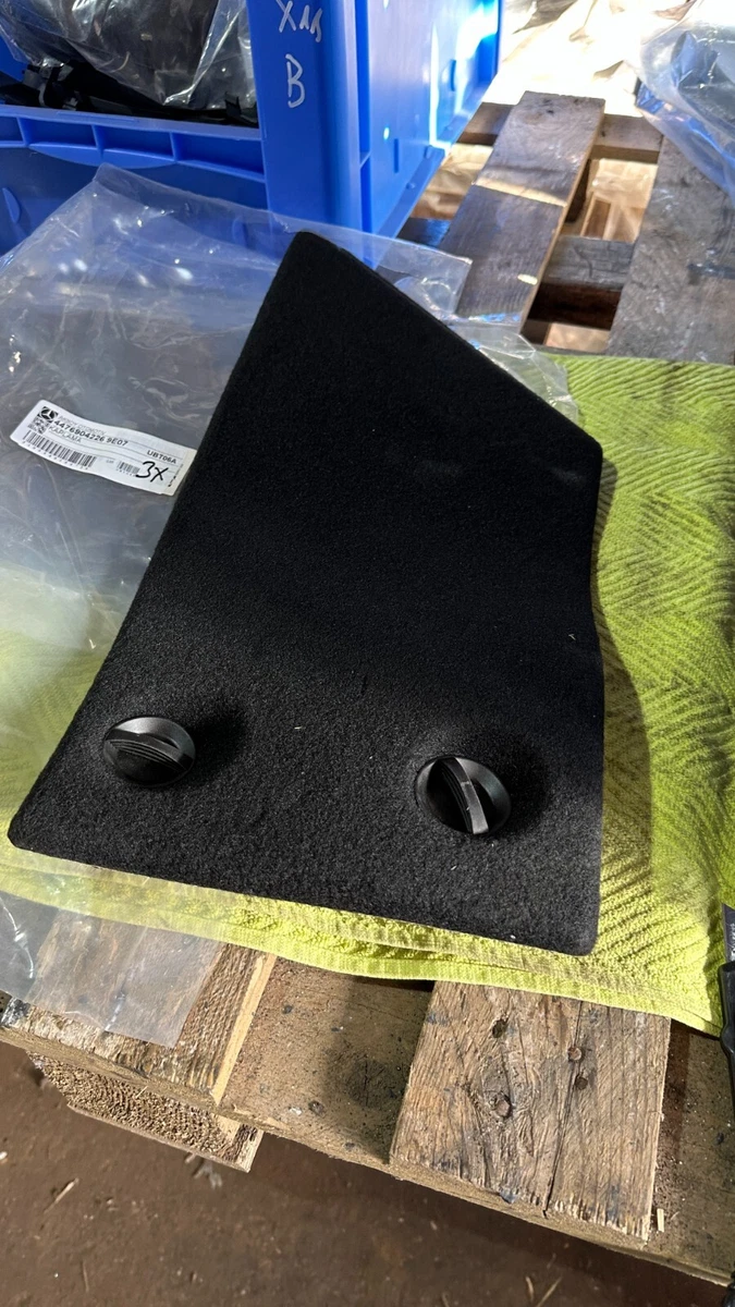 OEM Mercedes V-Klasse VIANO W447 O/S RECHTS INNEN TEPPICHABDECKUNG  