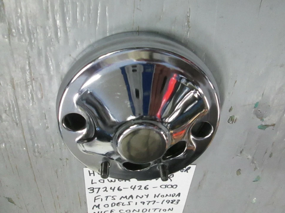 Cubierta inferior tacómetro OEM HONDA CB650A / C / CB750C / GL1100 37246-426-000 Foto 3 de 4