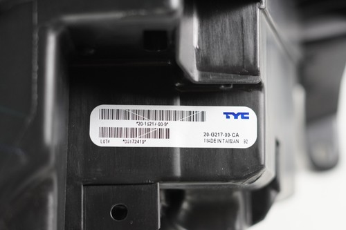 2018-2021 Toyota Tundra Right RH Passenger LED Headlight Chrome Aftermarket D1 - Picture 8 of 9