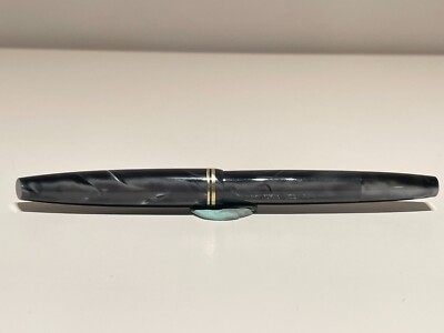 VINTAGE BEAUTIFUL MARBLE GREY FOUNTAIN PEN VINTAGE BEAUTIFUL MARBLE GREY FOUNTAIN PEN