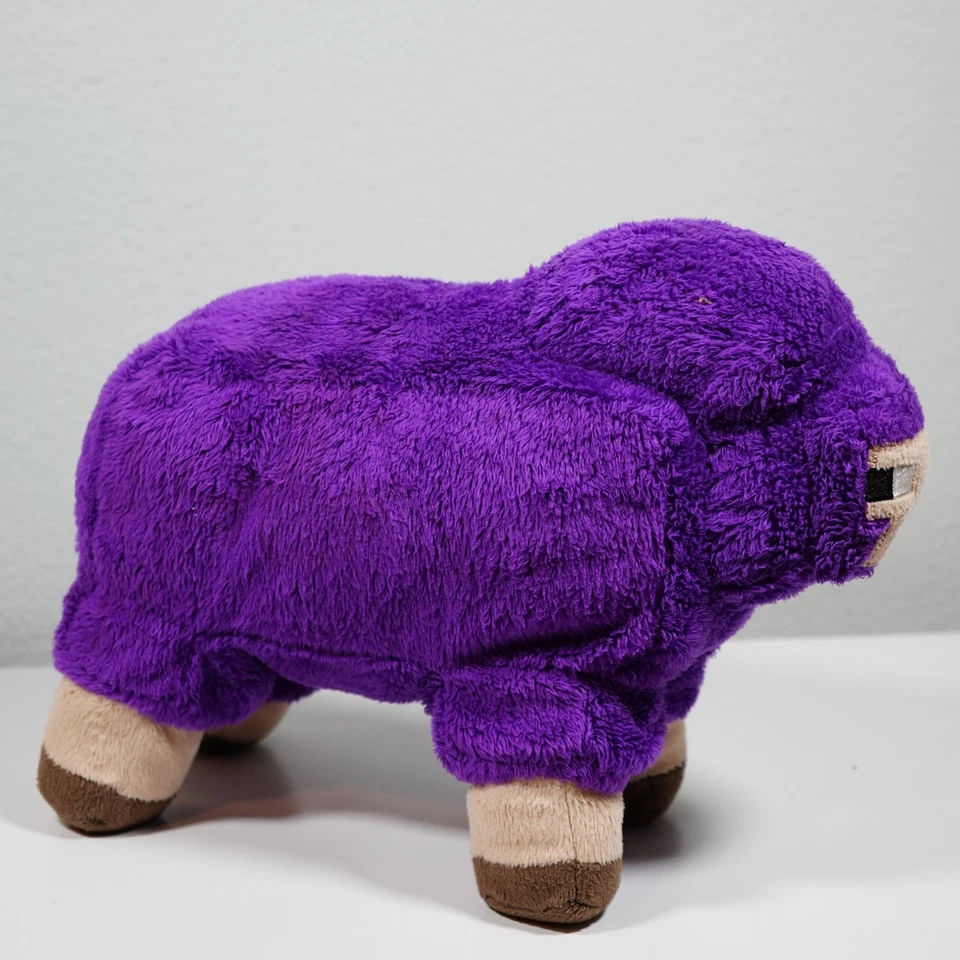 Minecraft Purple Sheep Plush 2016 Mojang 11" Minecon Exclusive Rare Collectible - Image 3 of 4