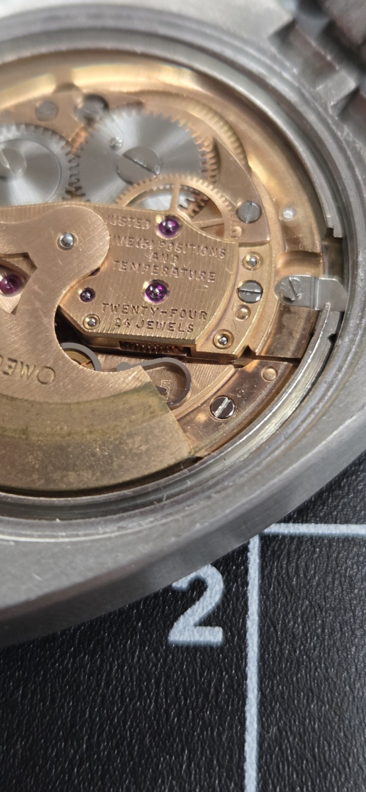 Omega Constellation Day-Date Automatic Chronomete… - image 7