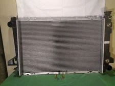 Radiator For 1985-1995 86 87 88 89 Ford F150 Bronco 4.9L l6 ONLY Direct Replace