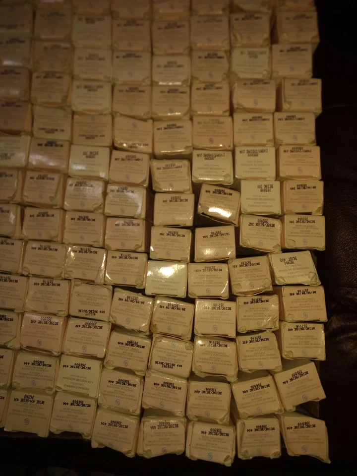 MARY KAY MEDIUM COVERAGE FOUNDATION (NORMAL/OILY SKIN--1 OZ)(UPDATED 10/25)) - Image 2 of 3