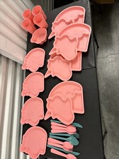 YOUR ZONE SET OF 23 PINK UNICORN DIVIDED EATING PLASTIC PLATES, 10'' Cups , Folk