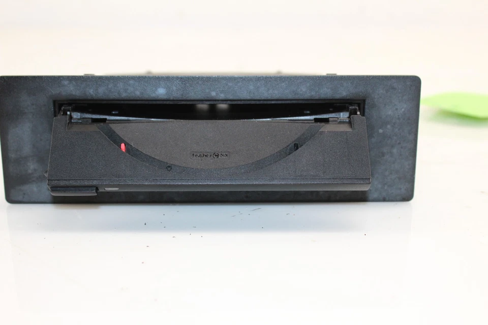 Cambiador de CD Porsche 911 Carrera 1999-2001 OEM Foto 4 de 4