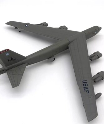 herpa US Air Force Boeing B-52H 爆撃機1:200 US Air Force Boeing B-52H Stratofortress, 2nd Bomb Wing