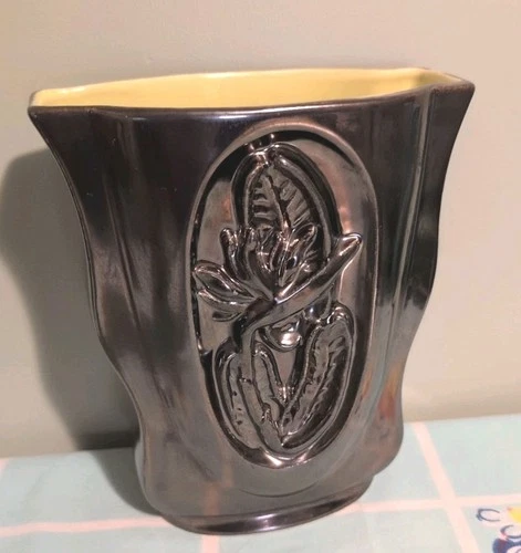 Vintage Red Wing USA Pottery Vase Raised Bird Flower Mid Century Mod Chartreuse