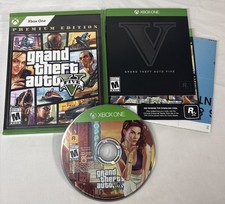 Grand Theft Auto V Premium Edition Microsoft Xbox One XB1 Complete w Map