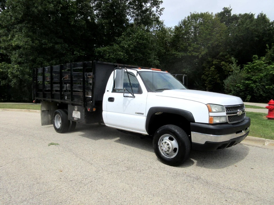 2005 雪佛兰索罗德 3500 普通驾驶室 2WD — 第 3/4 张图片