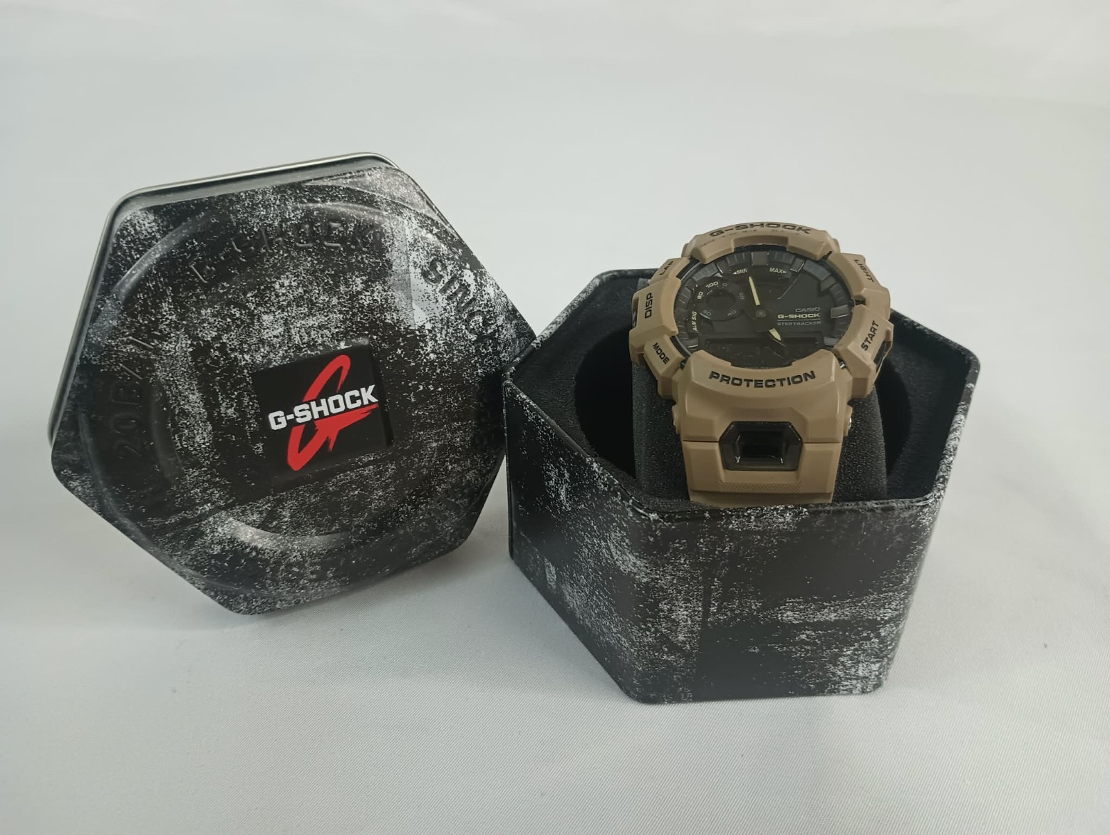 Casio G-SHOCK MOVE GBA900UU-5A Tan Men's Watch W/ Metal case + Battery