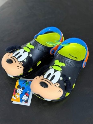Crocs x Goofy Mickey Mouse Classic Clogs Men 5/Women s 7