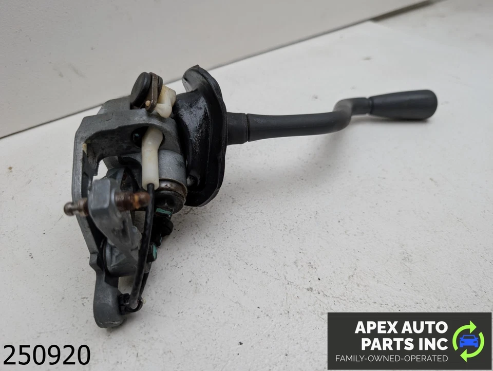 OEM 1992-1999 Chevrolet Suburban Automatic Shift Lever Handle Leather TOW HAUL - Image 3 of 4