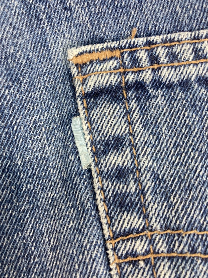 Pantalones Cortos de Jeans Levis Plateados Calce Suelto Para Hombre 29 Azul 5 Bolsillos Plisados De Colección Foto 2 de 4