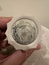 amouage outlands  3.4 Oz 100 Ml Essence DE  Perfume 100 Ml No Box