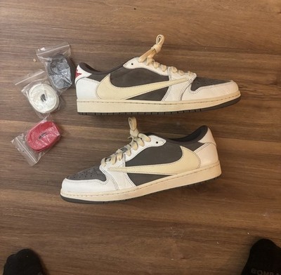 Size 10.5 - Jordan 1 Low OG x Travis Scott Reverse Mocha