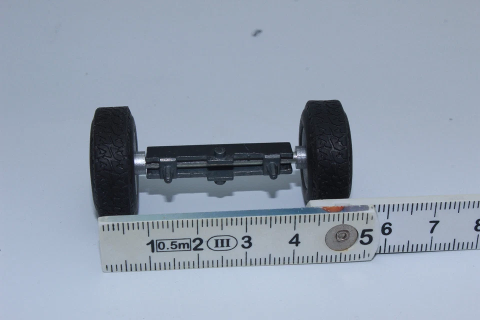 Siku 4870 Axle of Jeep Wrangler 1:32 Spare Part - Image 4 of 4