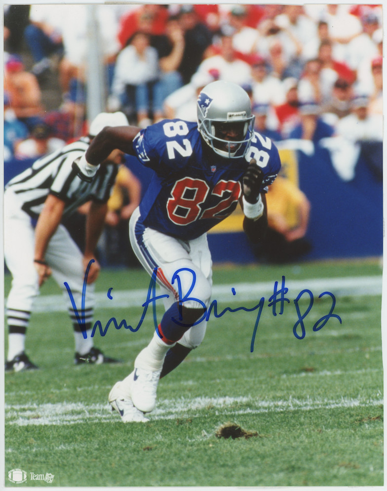 Vincent Brisby New England Patriots Autographed Signed 8x10 Photo AMCo COA 24837