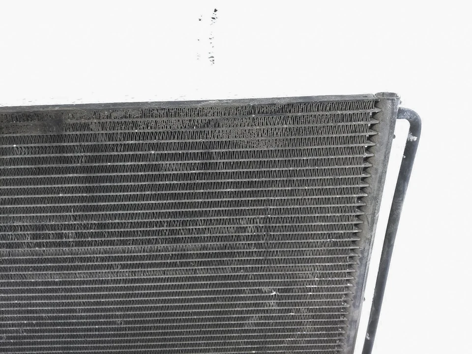 2006-2010 Bmw M5 5.0L Ac A/C Air Conditioning Condenser 64-50-9-122-825 - Image 3 of 4