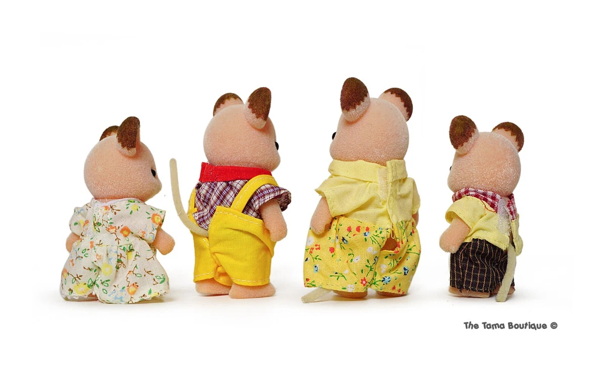 Sylvanian families hotsell field mouse family