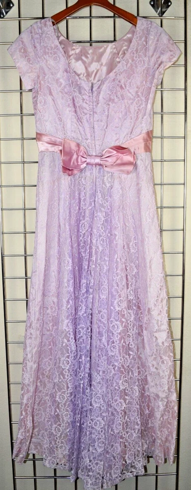 Винтажное макси-платье Emma Domb размер S 50-е мерцающее фиолетовое кружевное поверх розового атласа - Изображение 2 из 4