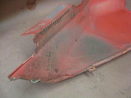 1998 Honda CN250 Helix REAR RIGHT TRUNK COVER SIDE FAIRING PLASTIC BODY - Picture 8 of 11