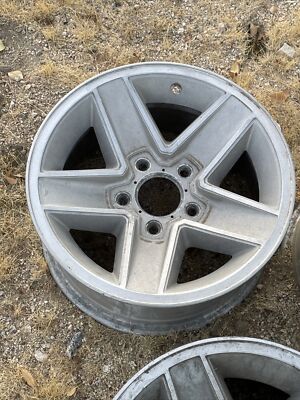 趣味 made in USA3 1982-92 CAMARO 14035346 Aluminum 15x7 JJ Western Wheel Rim